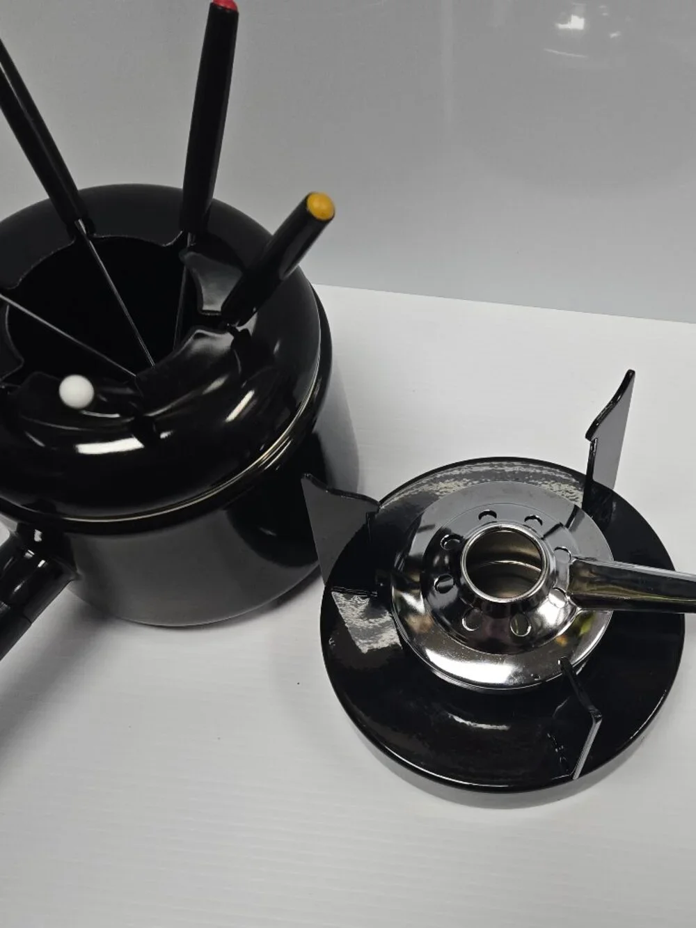 Roshco Porcelain Enamel Fondue Pot 10 Piece Set 58901BK
